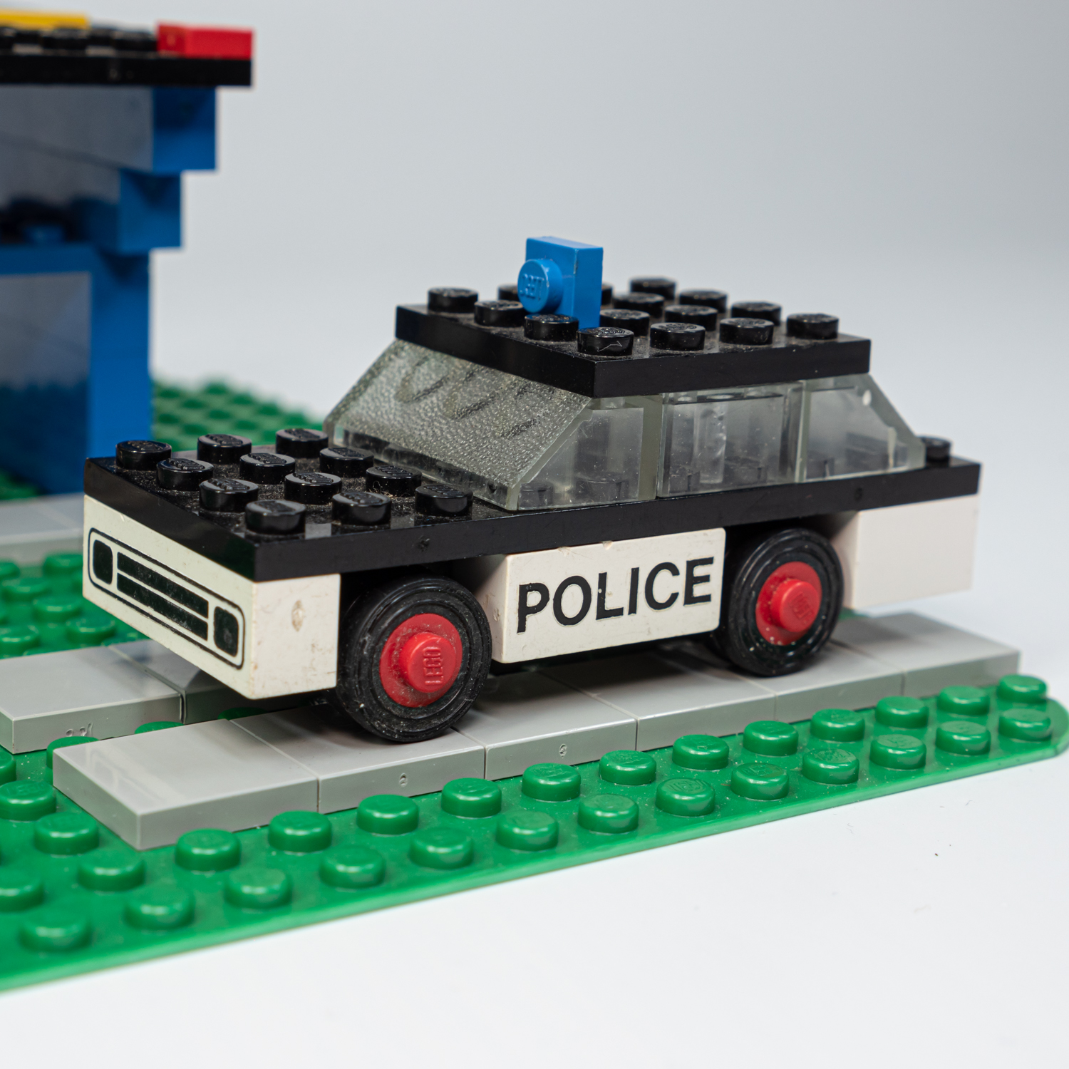 LEGO 354 - Rendőrségi helikopter állomás - Police Heliport - 2