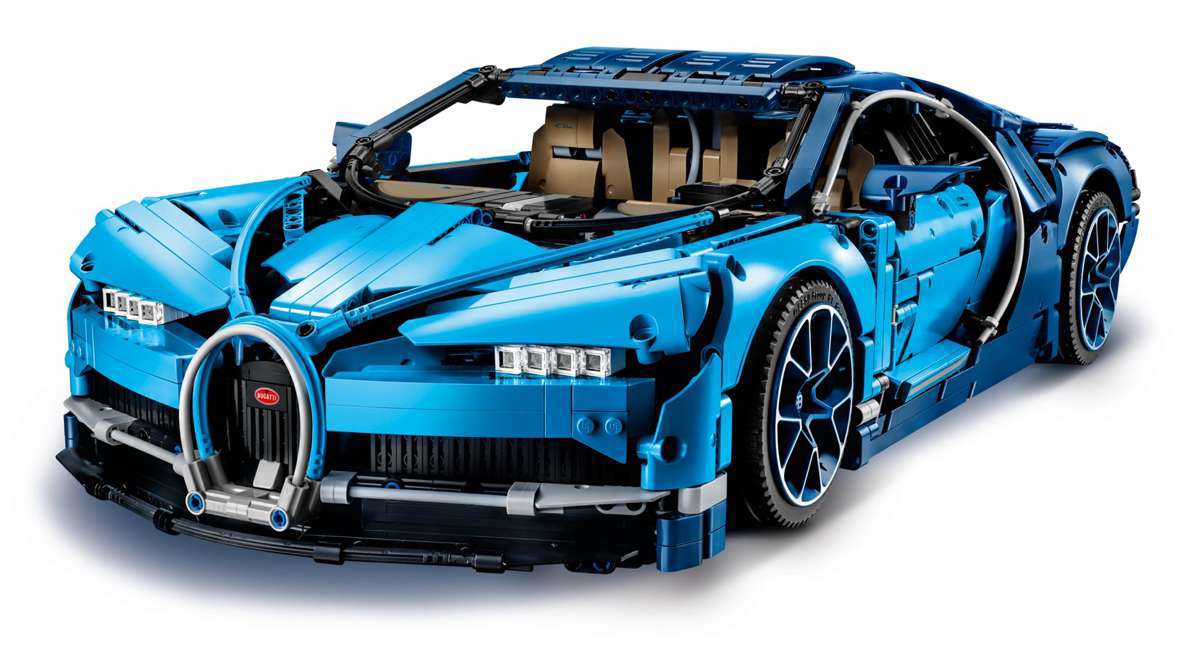 LEGO Technic 42083 Bugatti Chiron   - 3