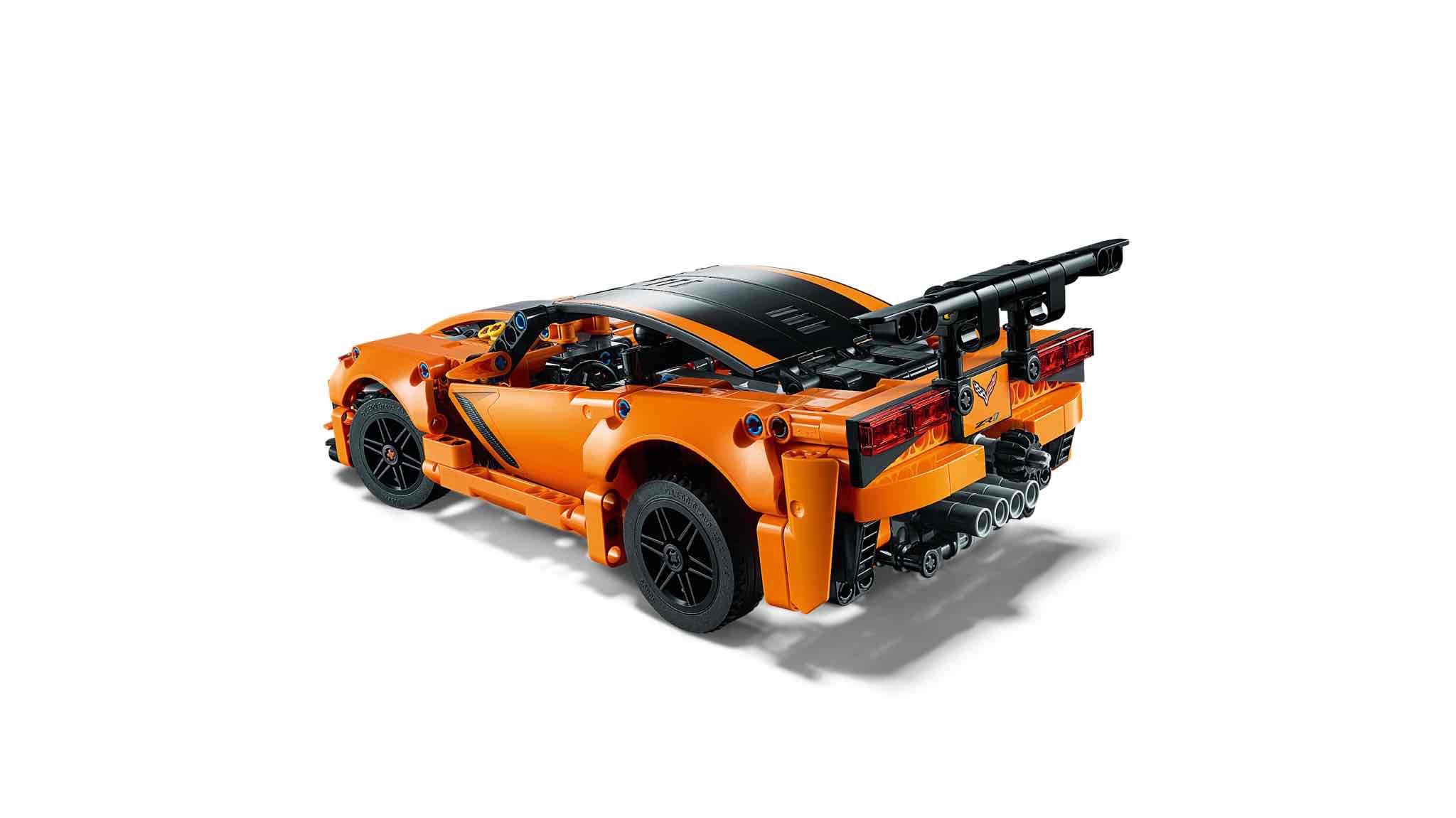 LEGO Technic 42093 Chevrolet Corvette ZR1 használt  - 5