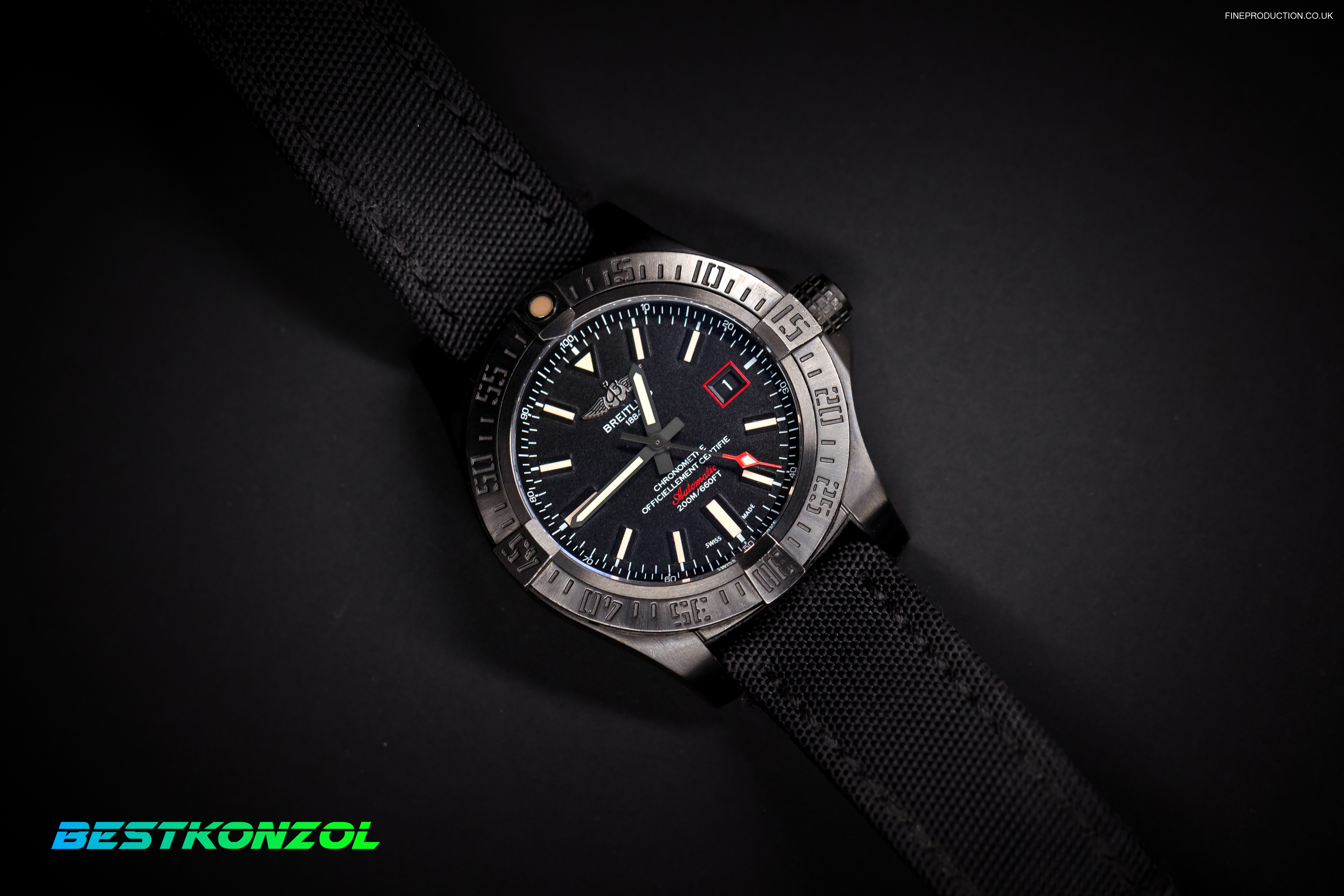 Breitling Avenger Blackbird 44 - 3