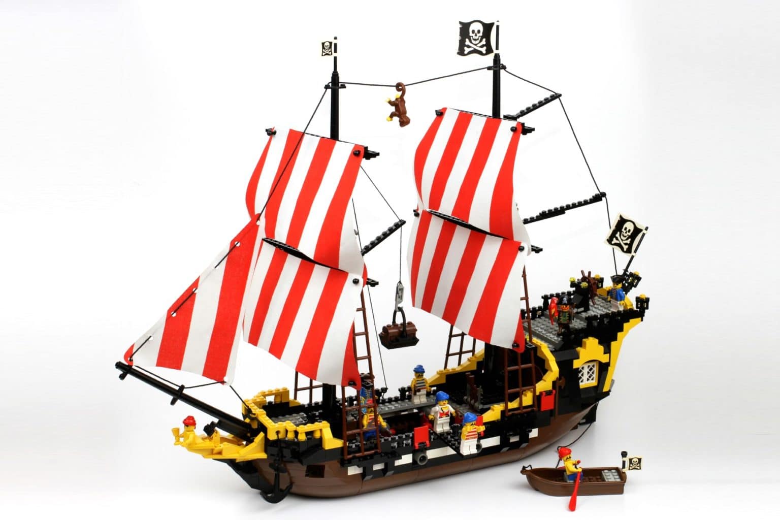 LEGO 6285 Black Seas Barracuda - 2