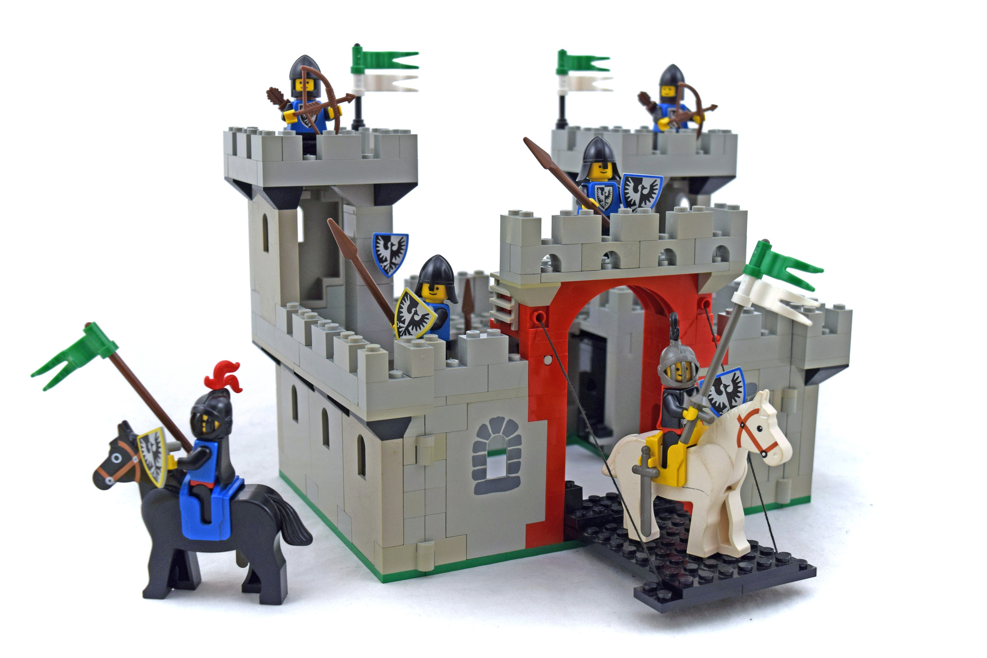 LEGO 6073 Knight's Castle - 2