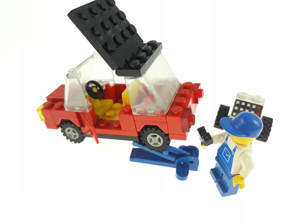 LEGO 6655 Auto & Tire Repair - 2