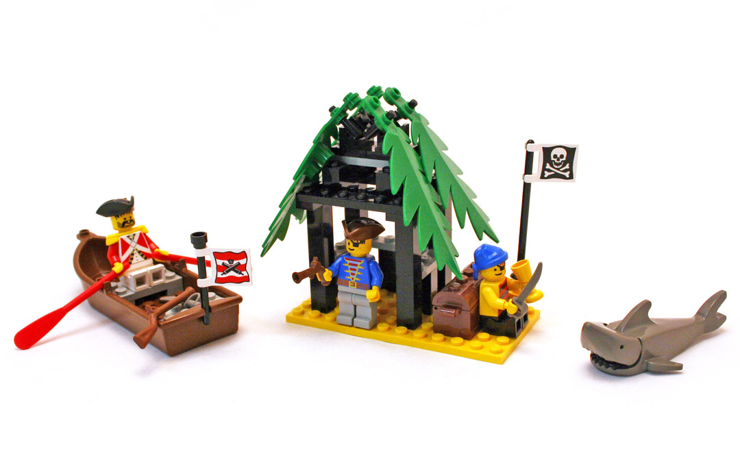 LEGO 6258 Smuggler's Shanty - 2