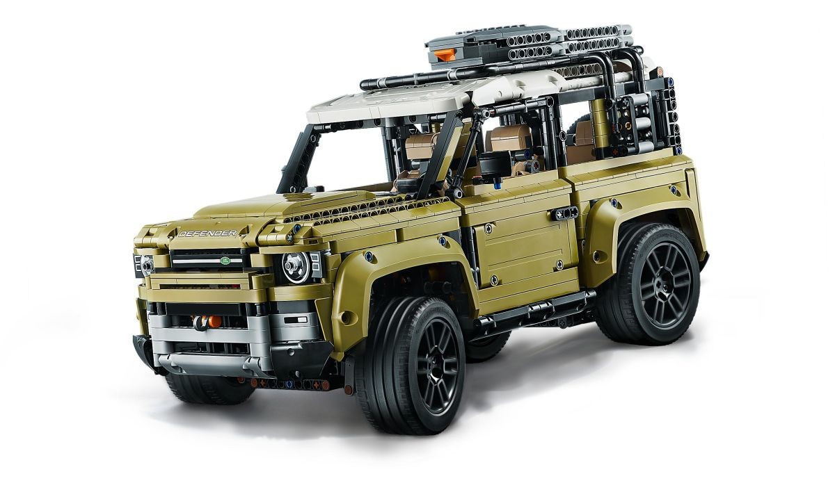 LEGO® 42110 Land Rover Defender - 3