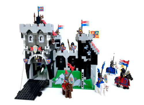 LEGO® 6086 Black Knight's Castle Doboz leírás - 2