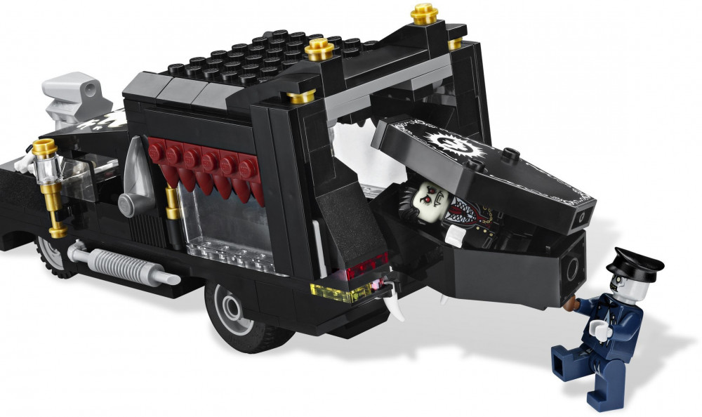 LEGO® 9464 The Vampyre Hearse - 5