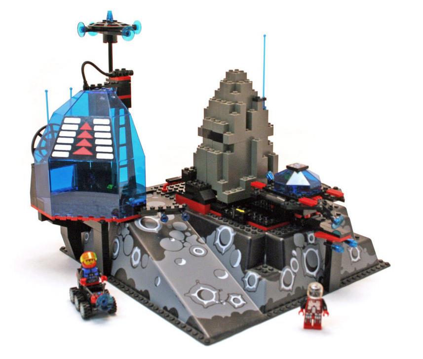 LEGO 6959 - Lunar Launch Site - 2