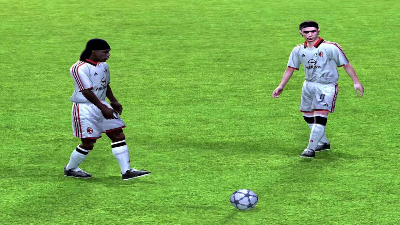 FIFA Football 2004 Xbox Classis - 2
