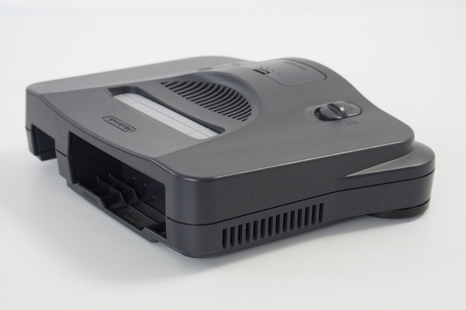 Nintendo 64 konzol + 2 kontroller (fehér, kék) csomag - 4