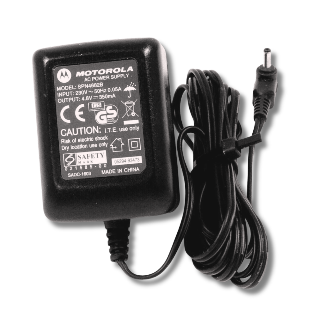 Motorola SPN4682B Hálózati töltő - 2