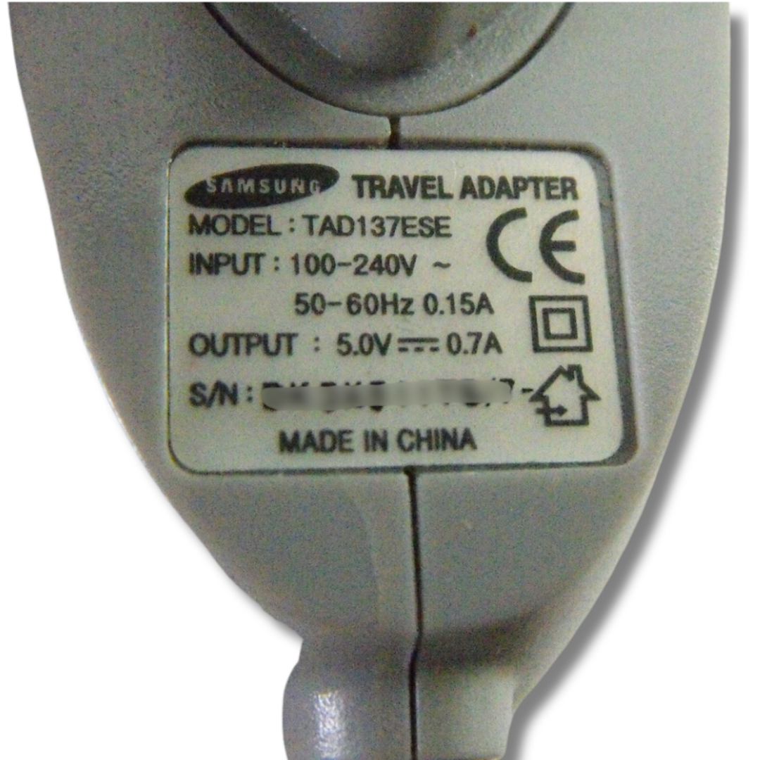 Samsung Travel Adapter TAD137ESE Hálózati töltő – 5V 0,7A - 3
