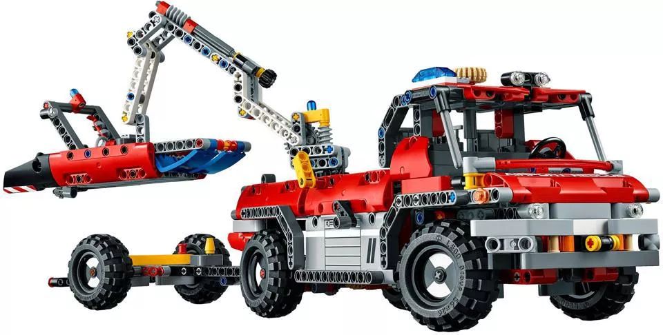 LEGO® 42068 Technic Airport Rescue Vehicle - Reptéri mentőjármű - 6