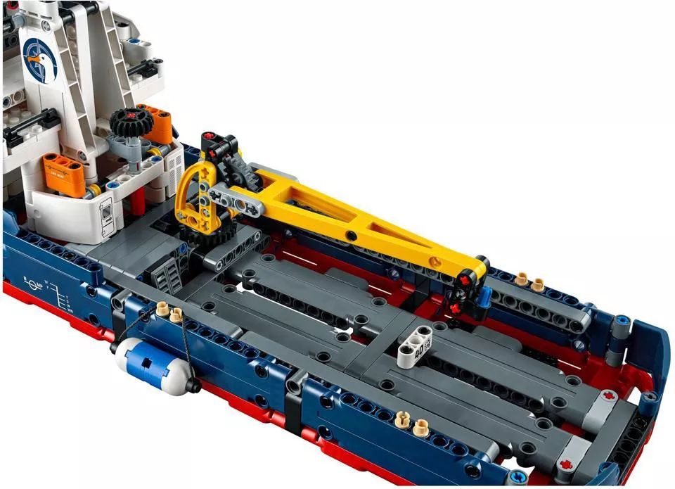 LEGO® 42064 Technic Ocean Explorer - Óceánkutató hajó - 4