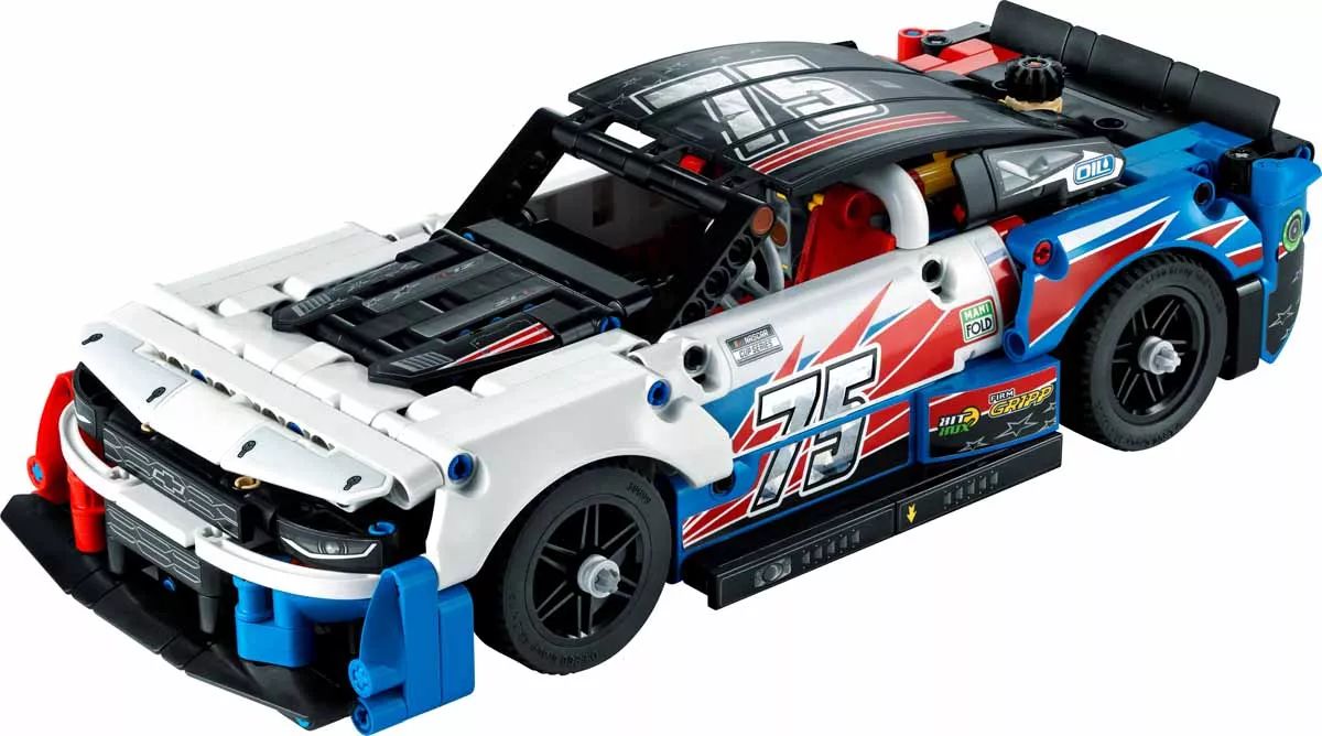 LEGO® 42153 Technic NASCAR® Next Gen Chevrolet Camaro ZL1 - 2