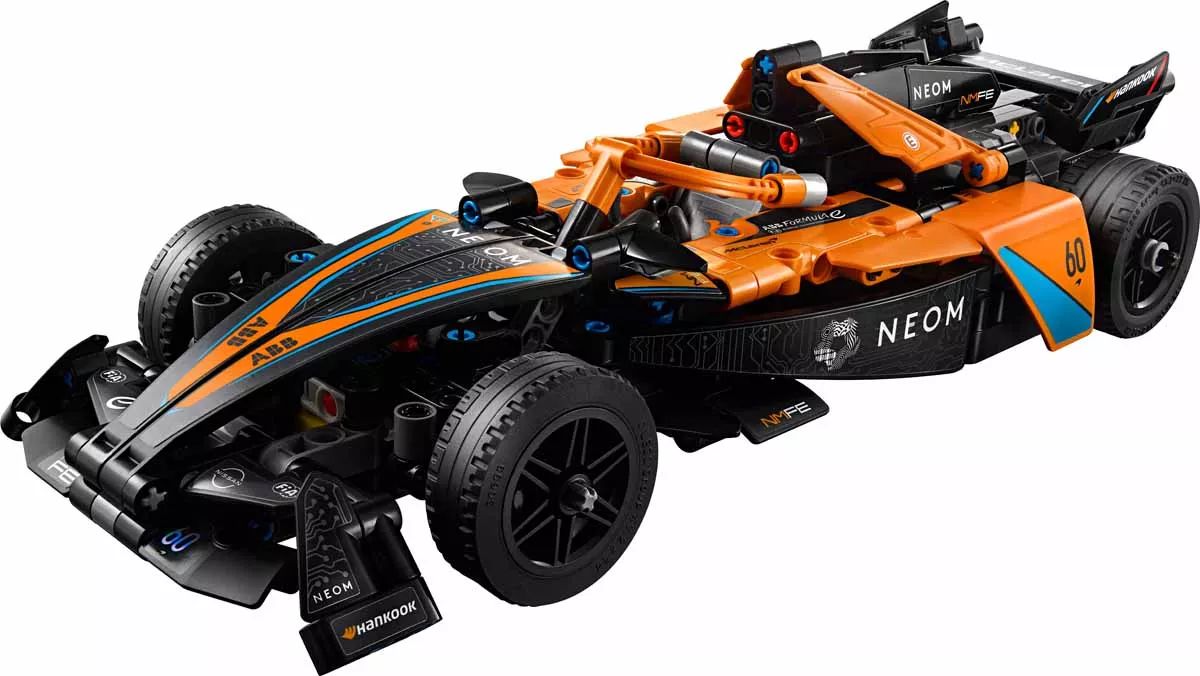 LEGO® 42169 Technic - NEOM McLaren Formula E Race Car - versenyautó - 2