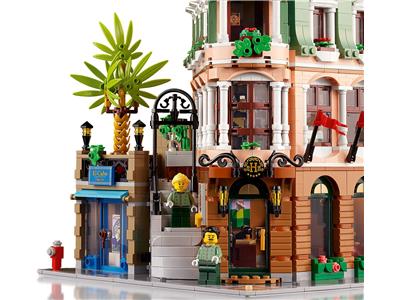 LEGO® 10297 Icons Boutique Hotel - 4