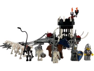 LEGO® 7092 Castle Skeleton's Prison Carriage - A csontvázak rabszállítója - 4